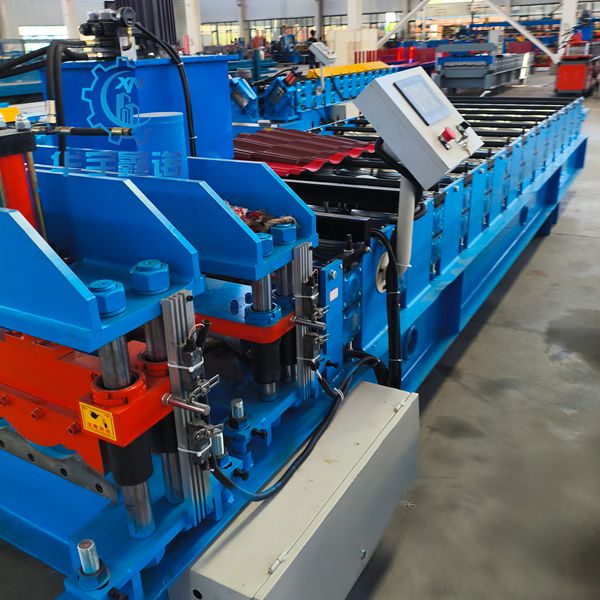 High-precision rollers of step tile roll forming machine close-up