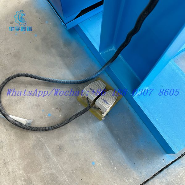 hydraulic sheet metal brake