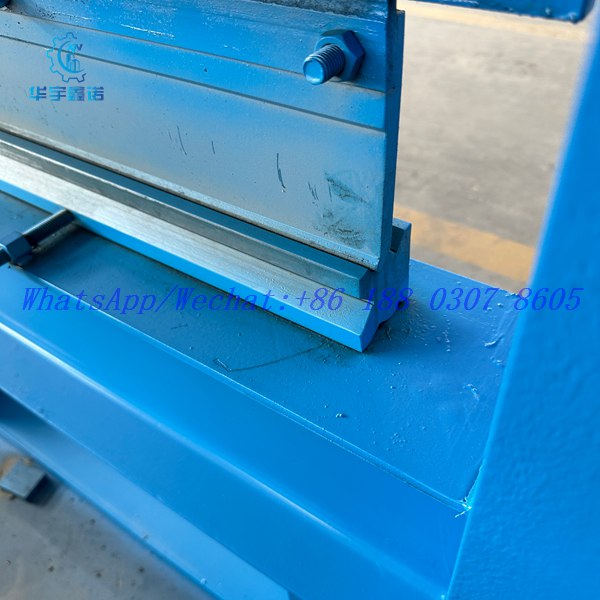 hydraulic sheet metal brake