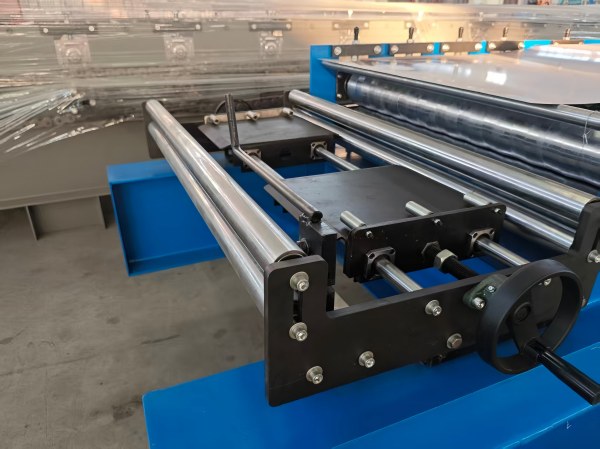 Perfiladeira de Telhas