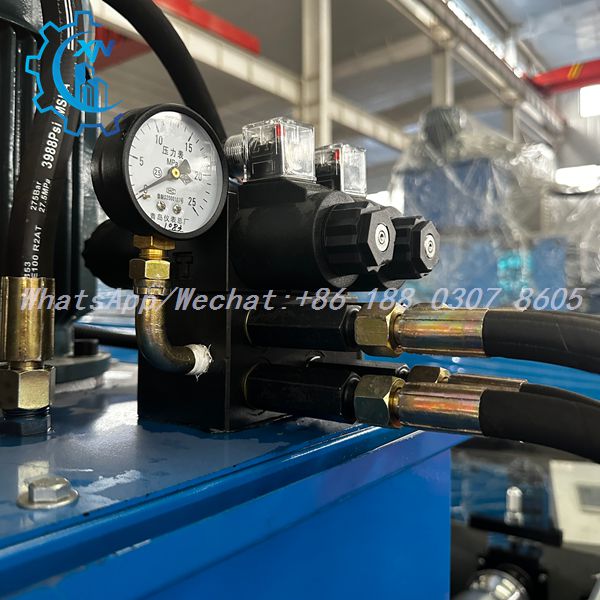 High-strength hydraulic fittings on Q Tile Roofing Sheet Making Machine