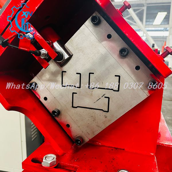 Punching die plate with C profile openings on light gauge steel machine