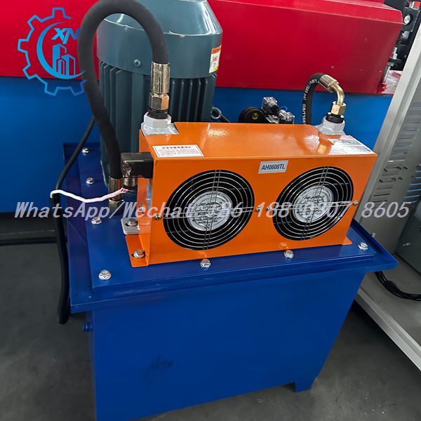 Hydraulic power unit of stud and track machine with cooling fans