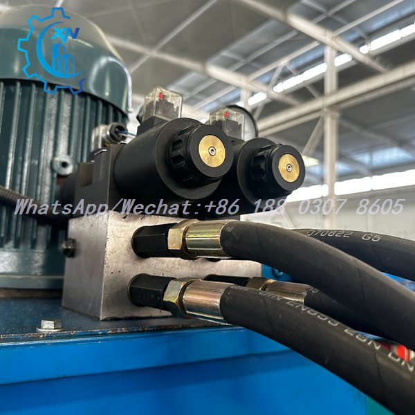 Hydraulic manifold with solenoid valves on IBR machine