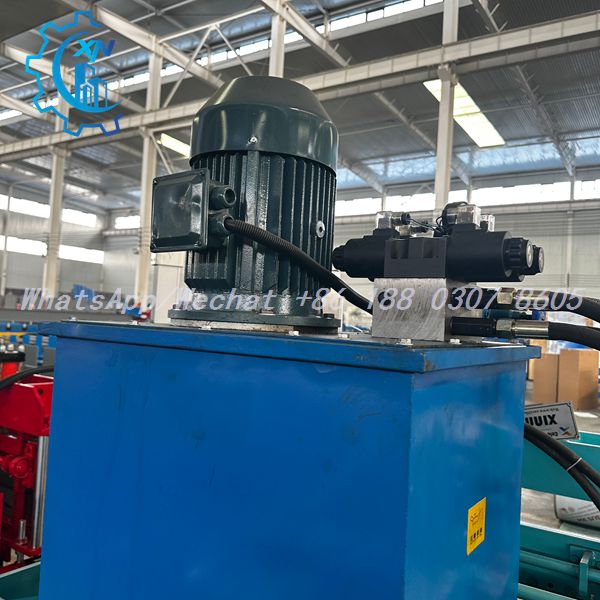 Hydraulic pump station of IBR roof sheet making machine with solenoid valves
