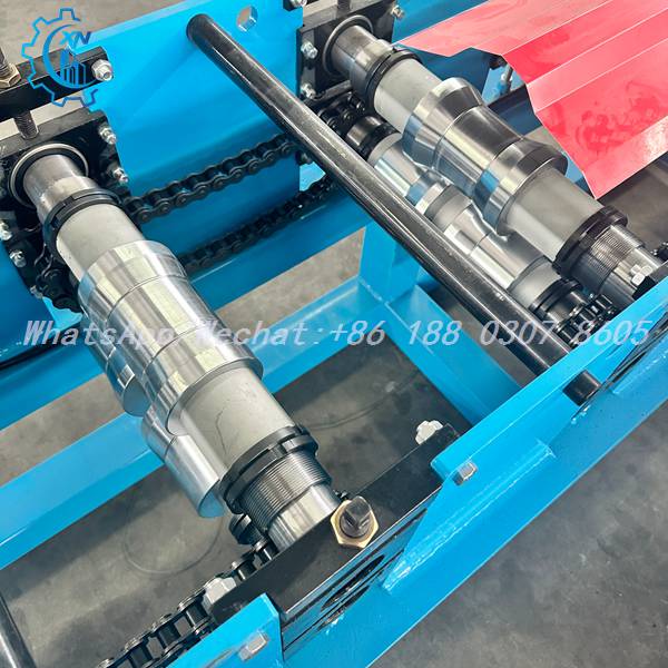 Coated sheet at the rolls of a ridge forming machine